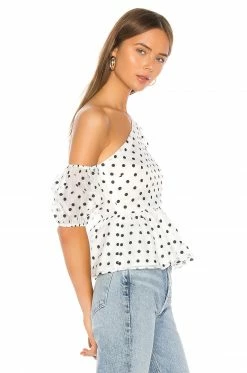 Deals 🤩 Camila Coelho Tops Camila Coelho Mala Peplum Top In White & Black 👍 7 Deals 🤩 Camila Coelho Tops Camila Coelho Mala Peplum Top In White & Black 👍 -Camila Coelho Sales COEL WS7 V2