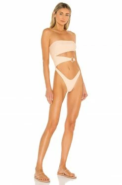 Deals 👍 Camila Coelho 🩱 Swimsuits & Cover-Ups Camila Coelho Dylla One Piece In Creme 😍 -Camila Coelho Sales COEL WX54 V2